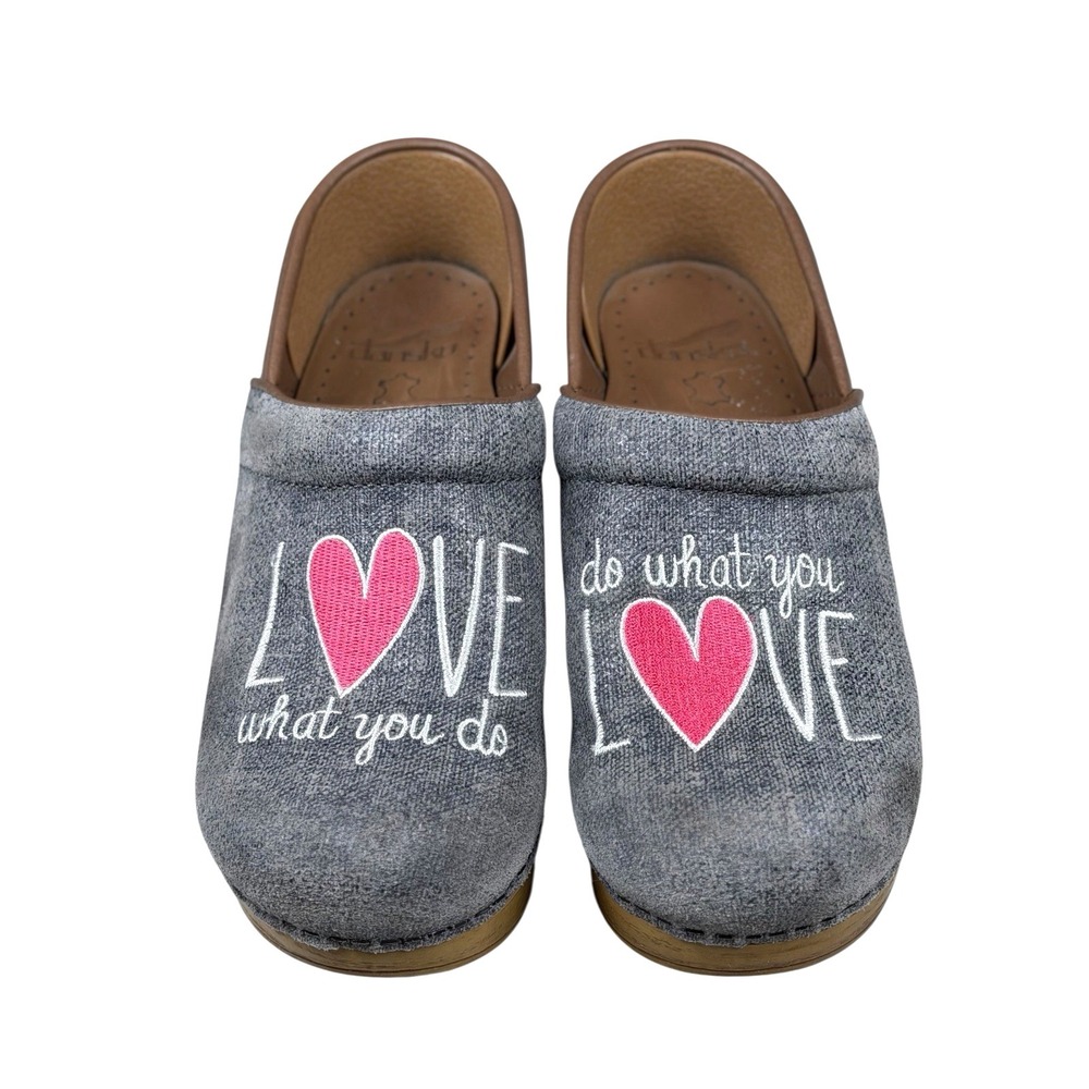 Dansko Twin Pro Love What You Do Gray Heart Comfort Nurse Clogs EU 37 / US 6.5-7